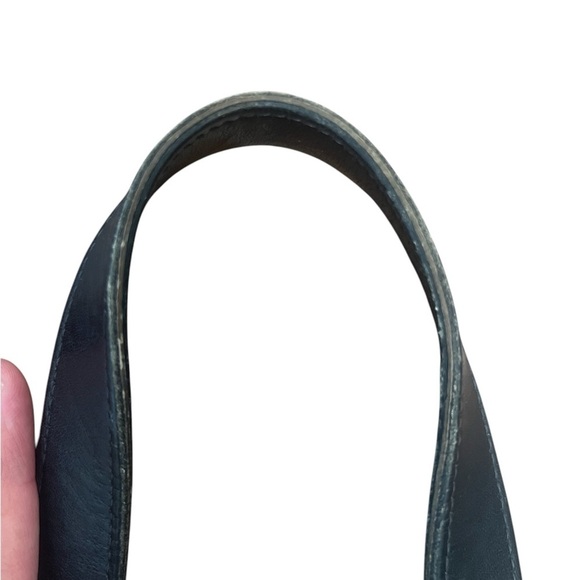 Vintage COACH 1996  Leather Waverly SoHo Buckle Shoulder Bag Deep Navy - Picture 3 of 6